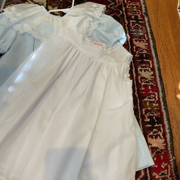 Gorgeous Pepermint Pony light blue dress with lace collar size 2 - Picture 3 of 3